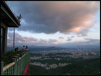 clouds1-res.jpg